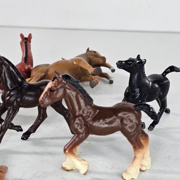 Vintage ERTL Farm Animal Horse & Dog Figurines Set Of 11 Miniature Toys - Picture 10 of 10